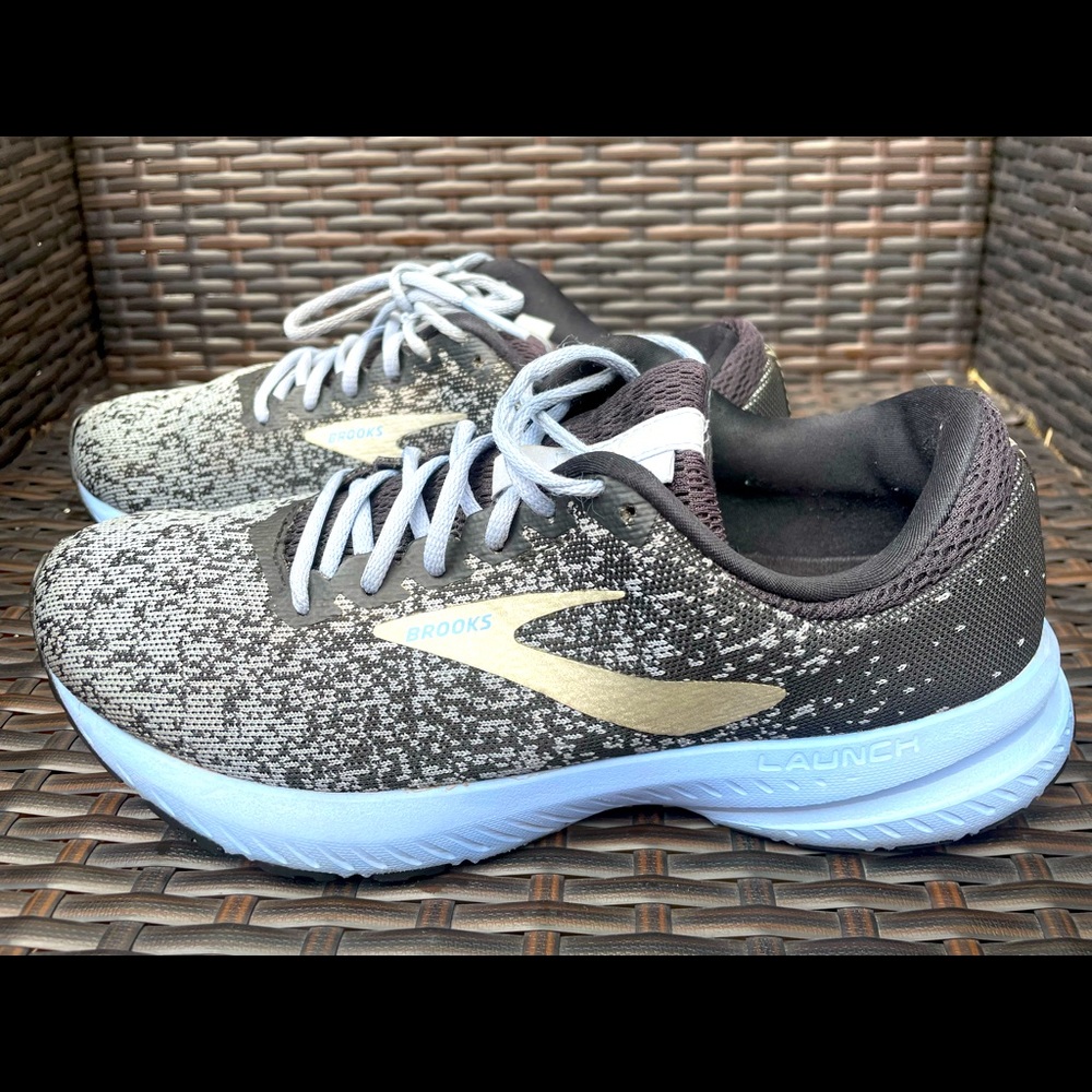 Womens running shoes